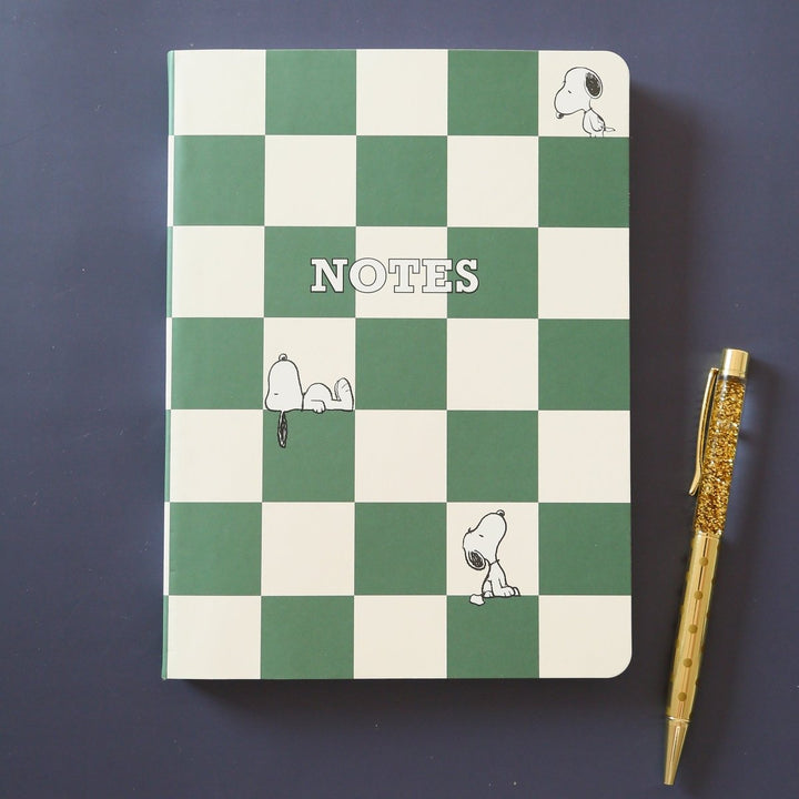 Green Checkered Peanuts 6 x 8 Vegan Leather Journal - Graphique de France