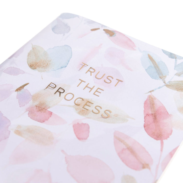 Trust the Process 6 x 8 Vinyl Journal - Graphique de France